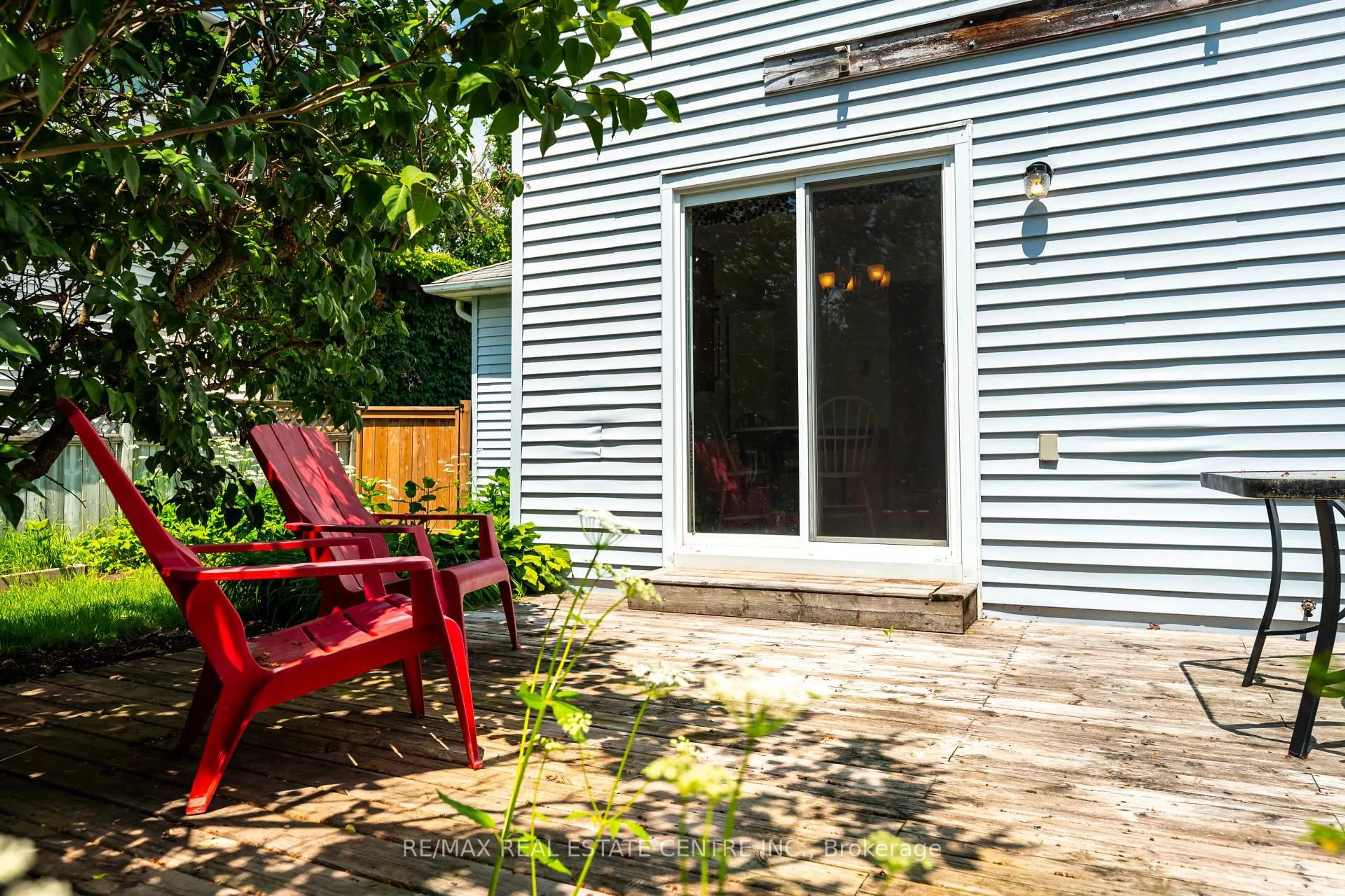 Patio, street for 312 Faith Dr, Orangeville Ontario L9W 4P8