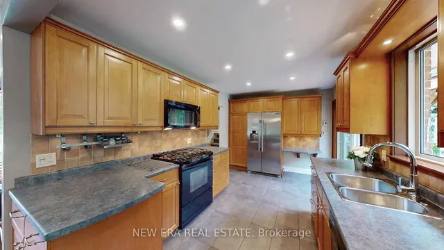 Additional property image - 5331 Mericourt Rd