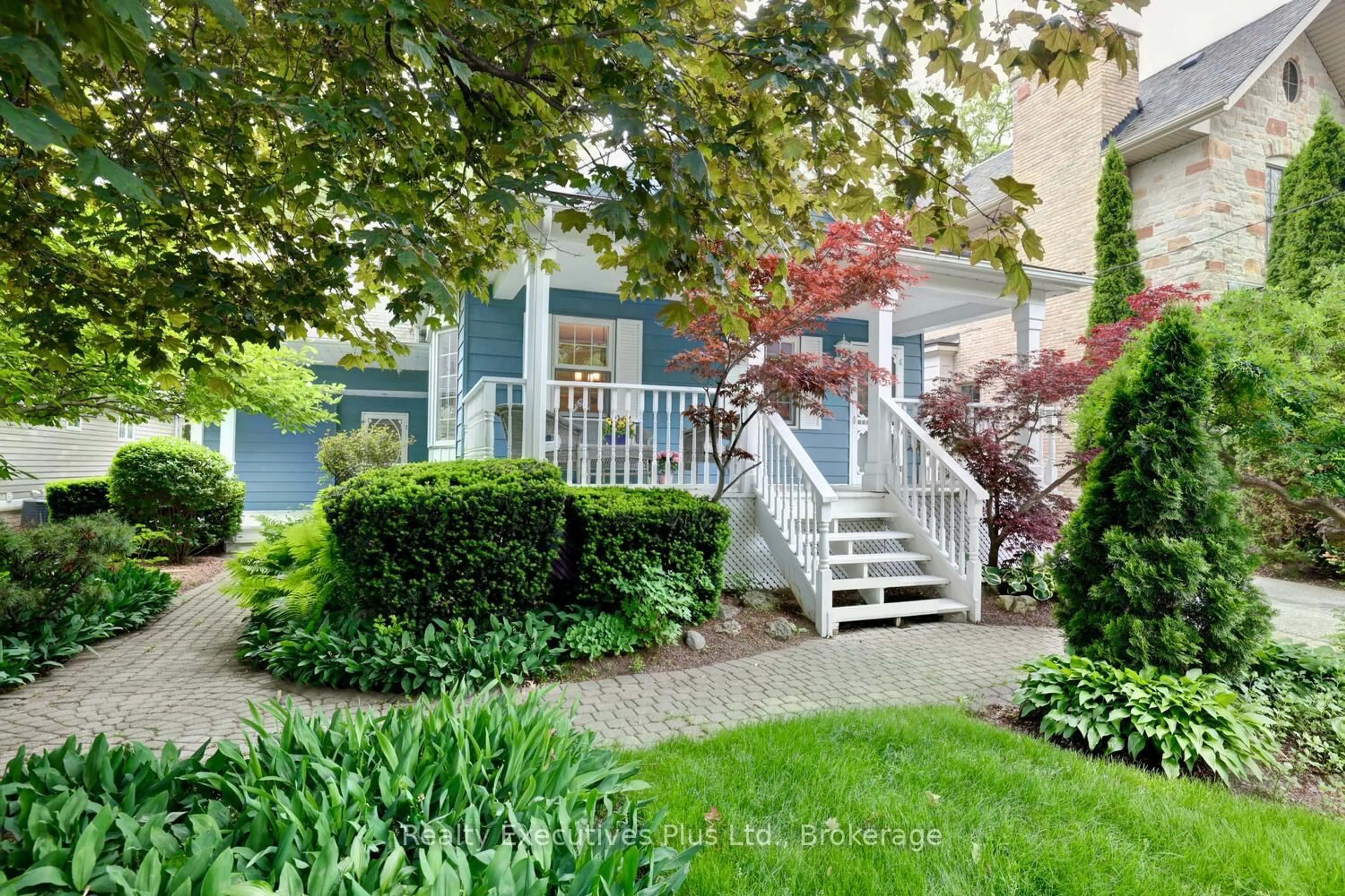 Unknown for 322 Pine Ave, Oakville Ontario L6J 2J9