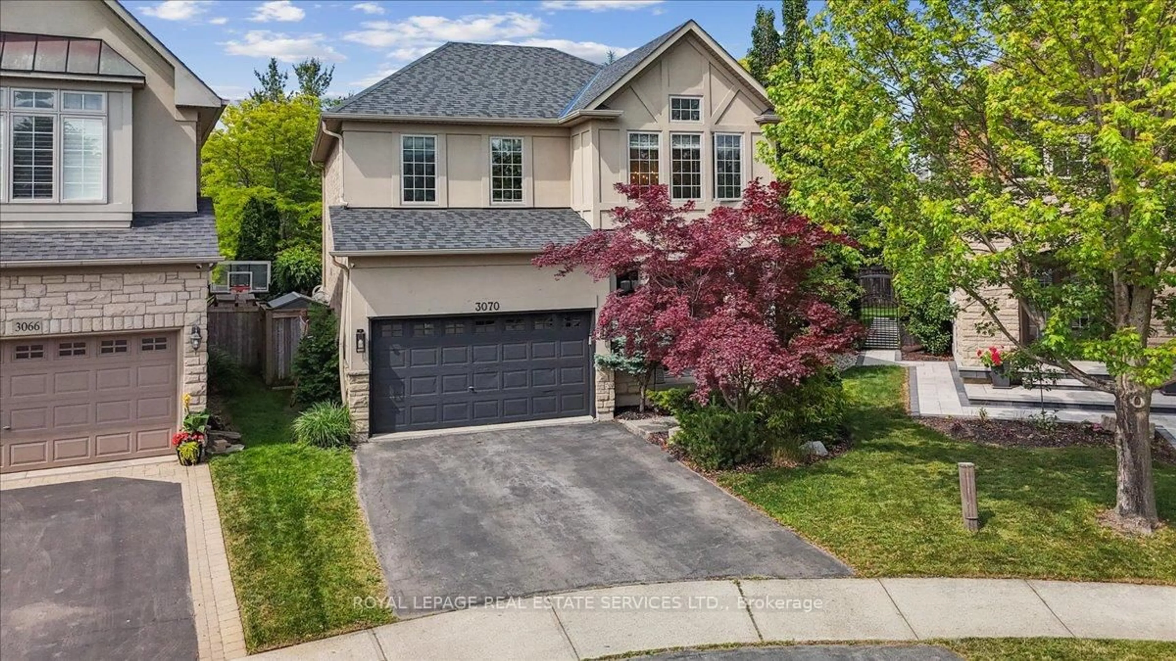 Home with brick exterior material, street for 3070 Ingleton Lane, Oakville Ontario L6M 5E2