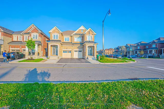 Additional image 27 of 157 Baffin Cres