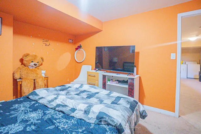 Additional image 5 of 157 Baffin Cres