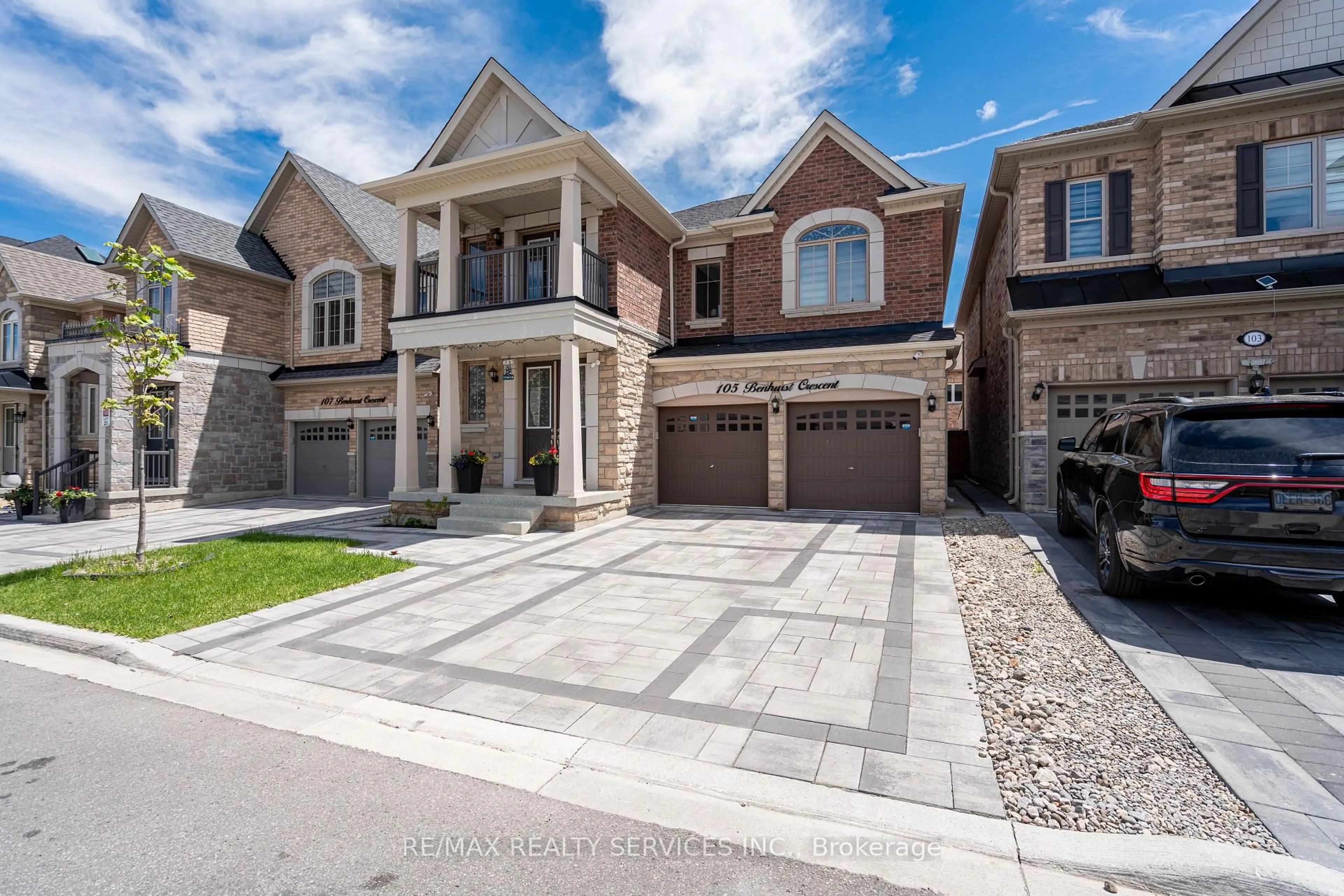 Home with brick exterior material, street for 105 Benhurst Cres, Brampton Ontario L7A 5A4