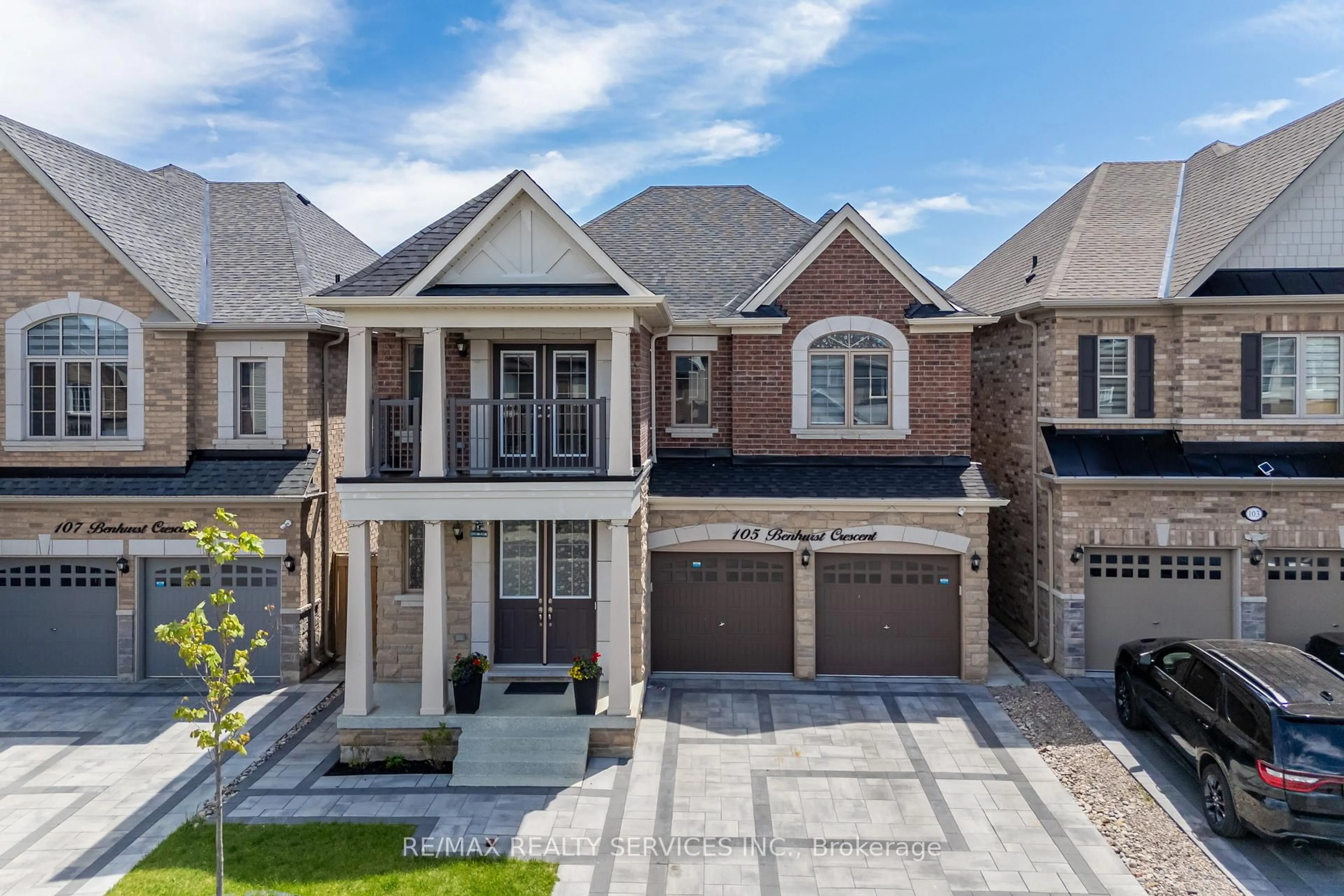 Home with brick exterior material, street for 105 Benhurst Cres, Brampton Ontario L7A 5A4