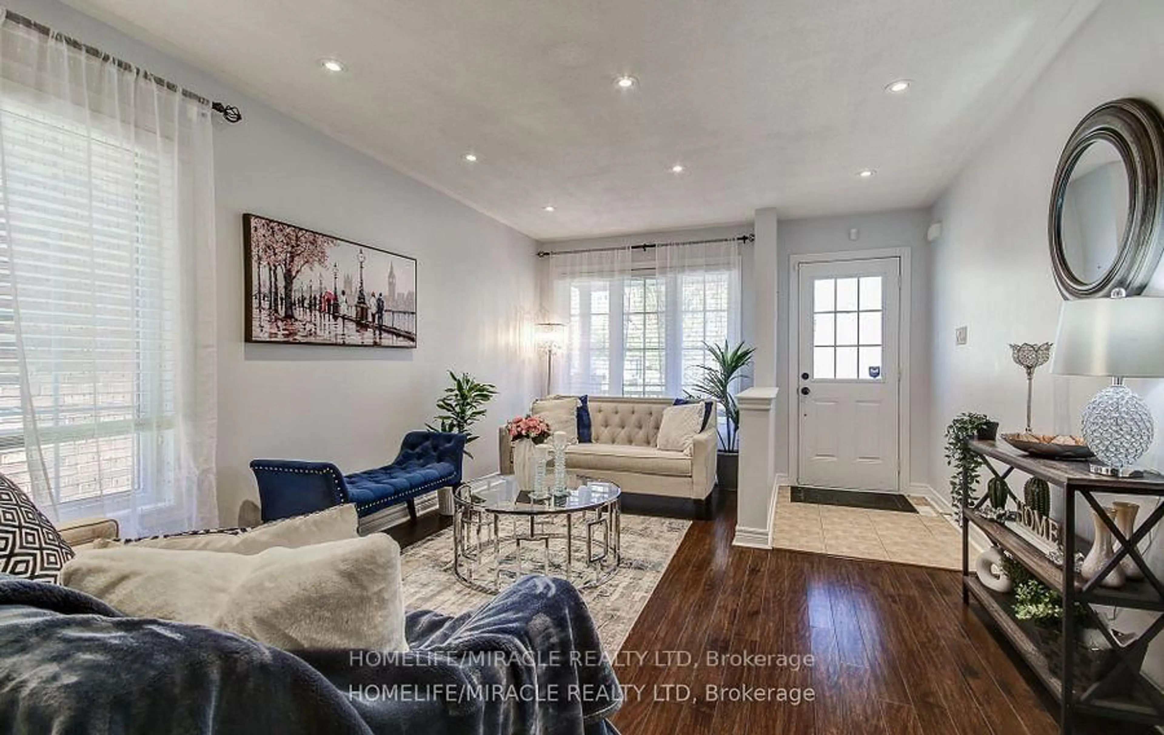 Living room with furniture, unknown for 248 Giddings Cres, Milton Ontario L9T 7A7