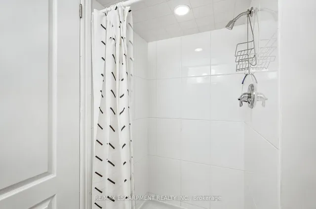 Additional property image - 2217 Ghent Ave