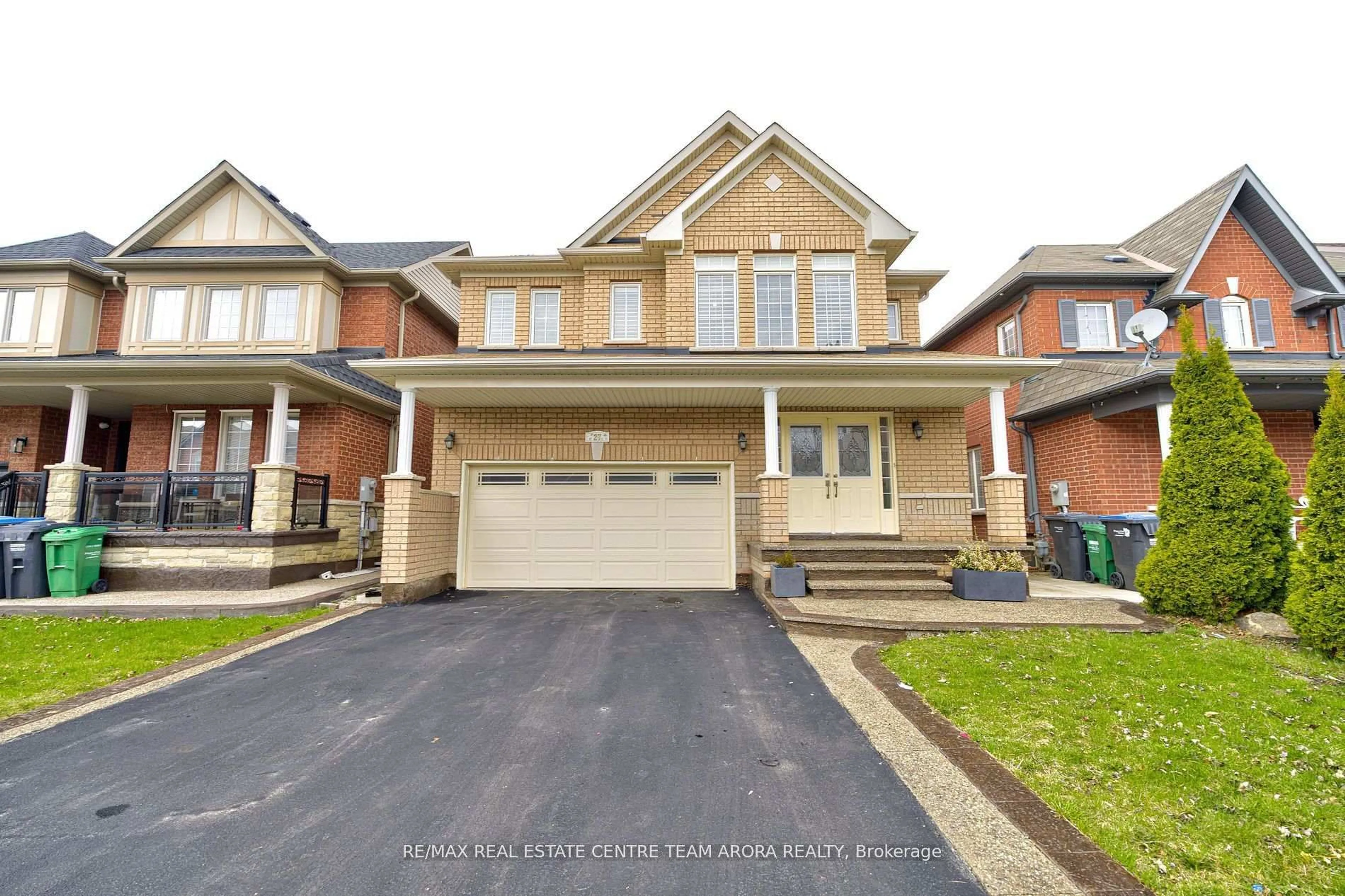 Home with brick exterior material, street for 27 Beresford Cres, Brampton Ontario L6P 2M2