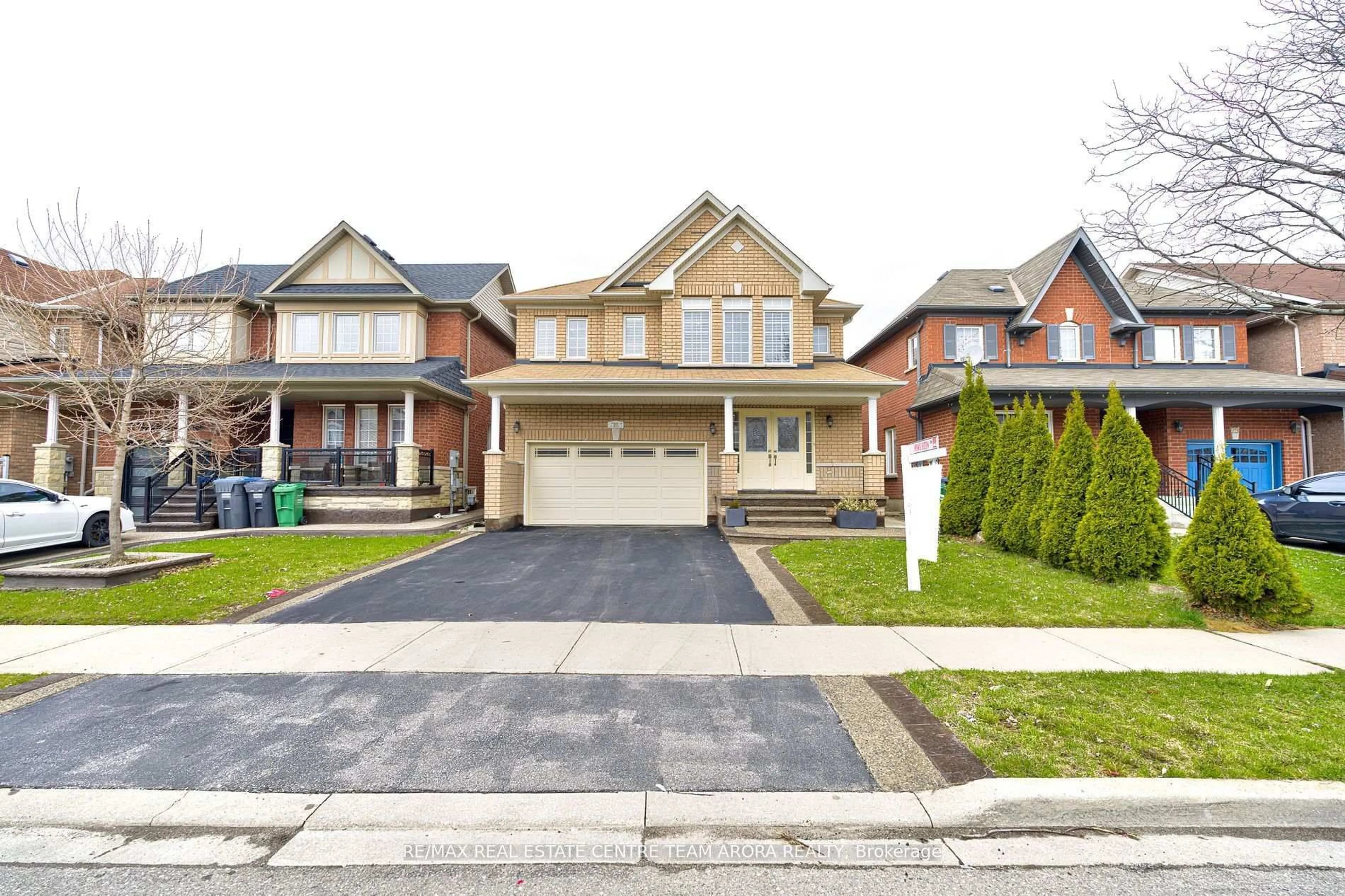 Home with brick exterior material, street for 27 Beresford Cres, Brampton Ontario L6P 2M2