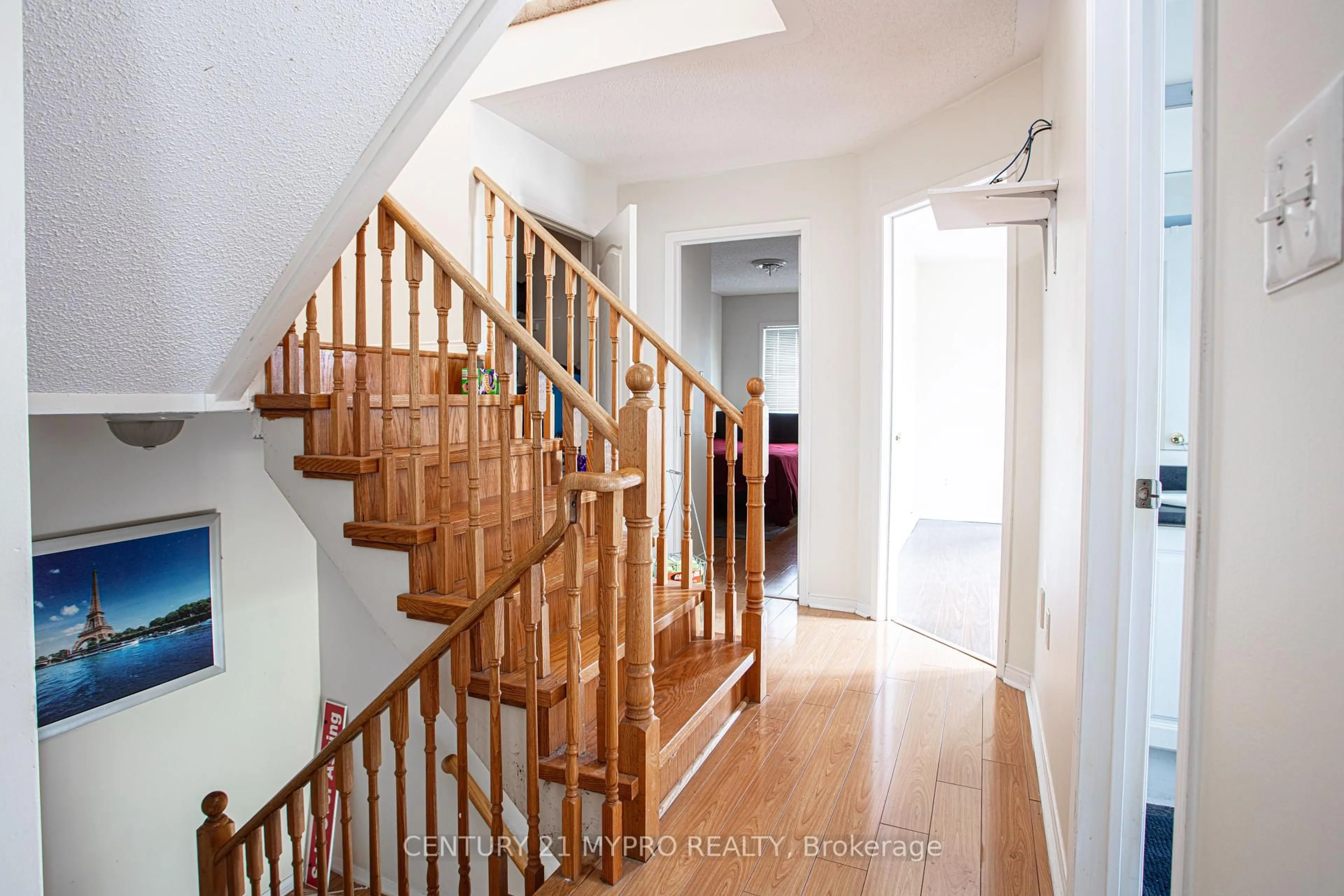 Unknown for 333 Cook Rd, Toronto Ontario M3J 3T2
