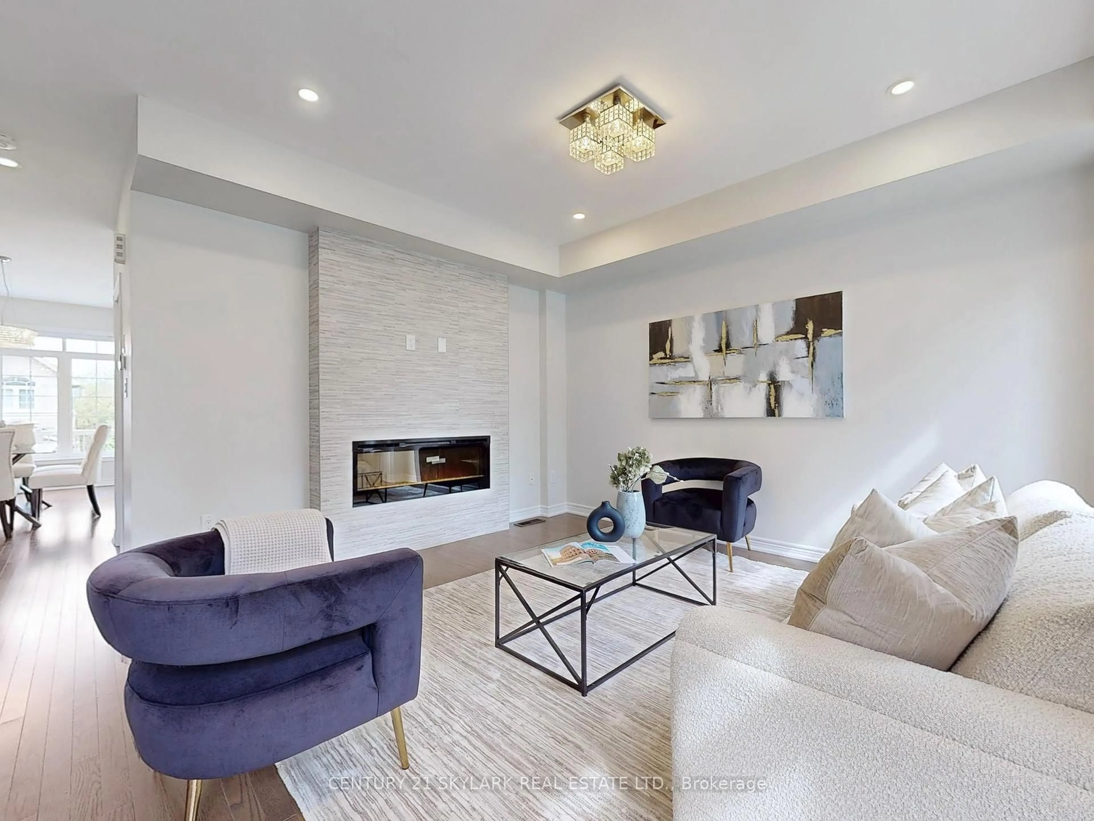 Living room with furniture, unknown for 3205 William Coltson Ave, Oakville Ontario L6H 0X1