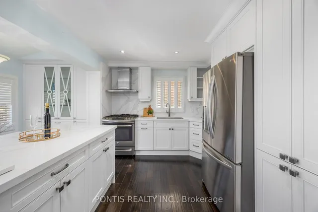 Additional property image - 438 ABERFOYLE Crt