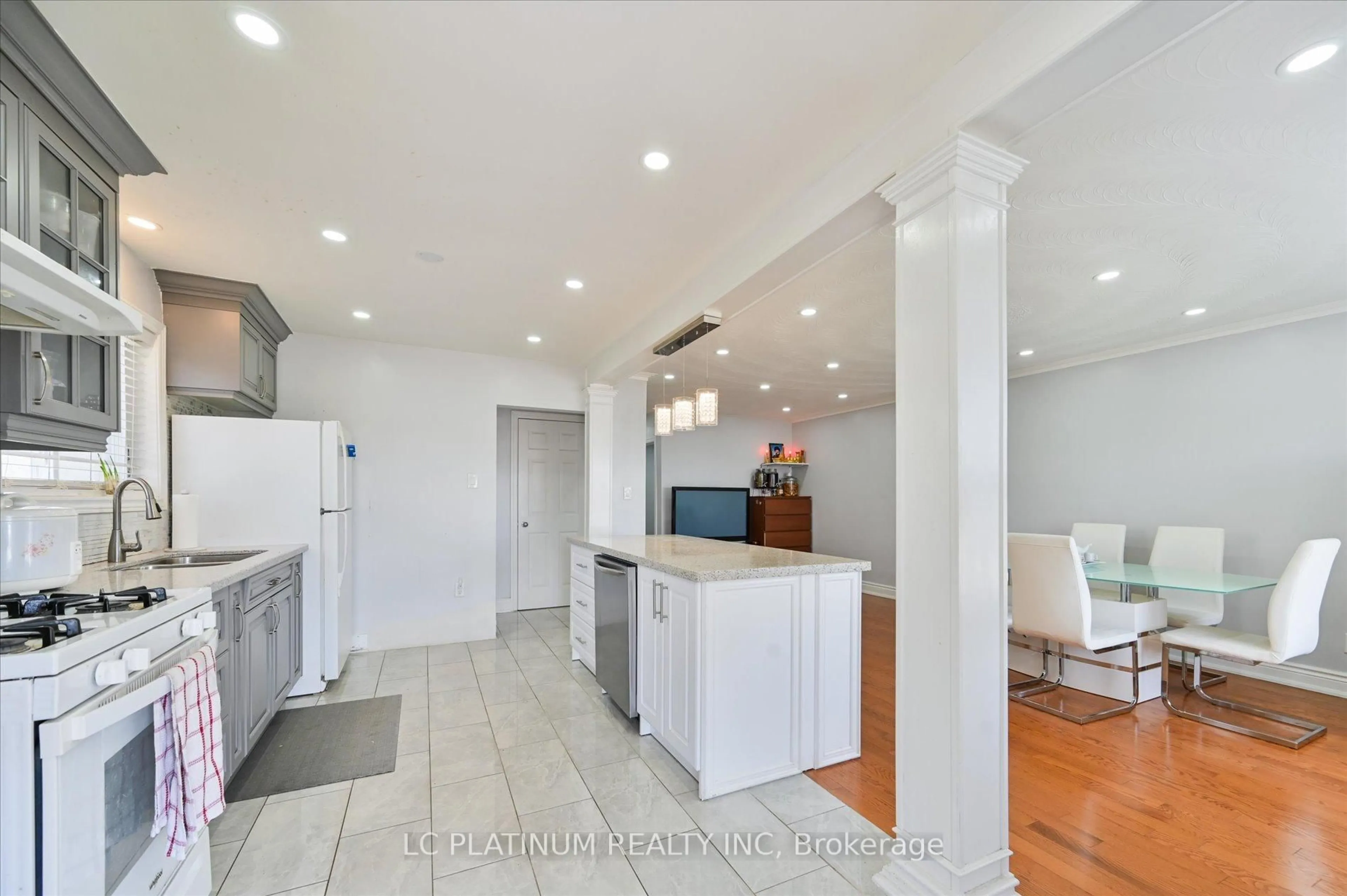 Open concept kitchen, ceramic/tile floor for 83 Northover St, Toronto Ontario M3L 1W6