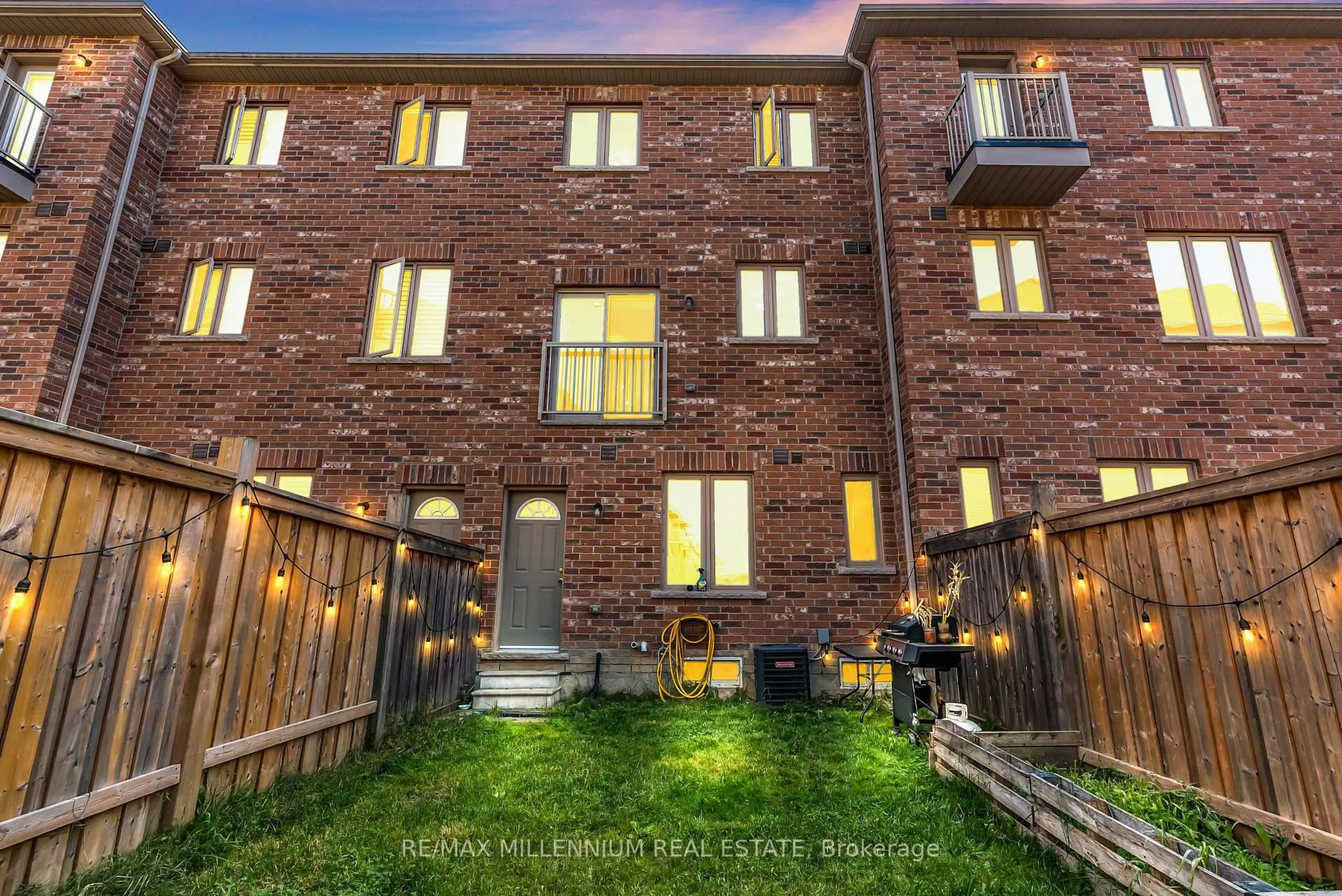 Home with brick exterior material, street for 91 New Pines Tr, Brampton Ontario L6Z 0H8