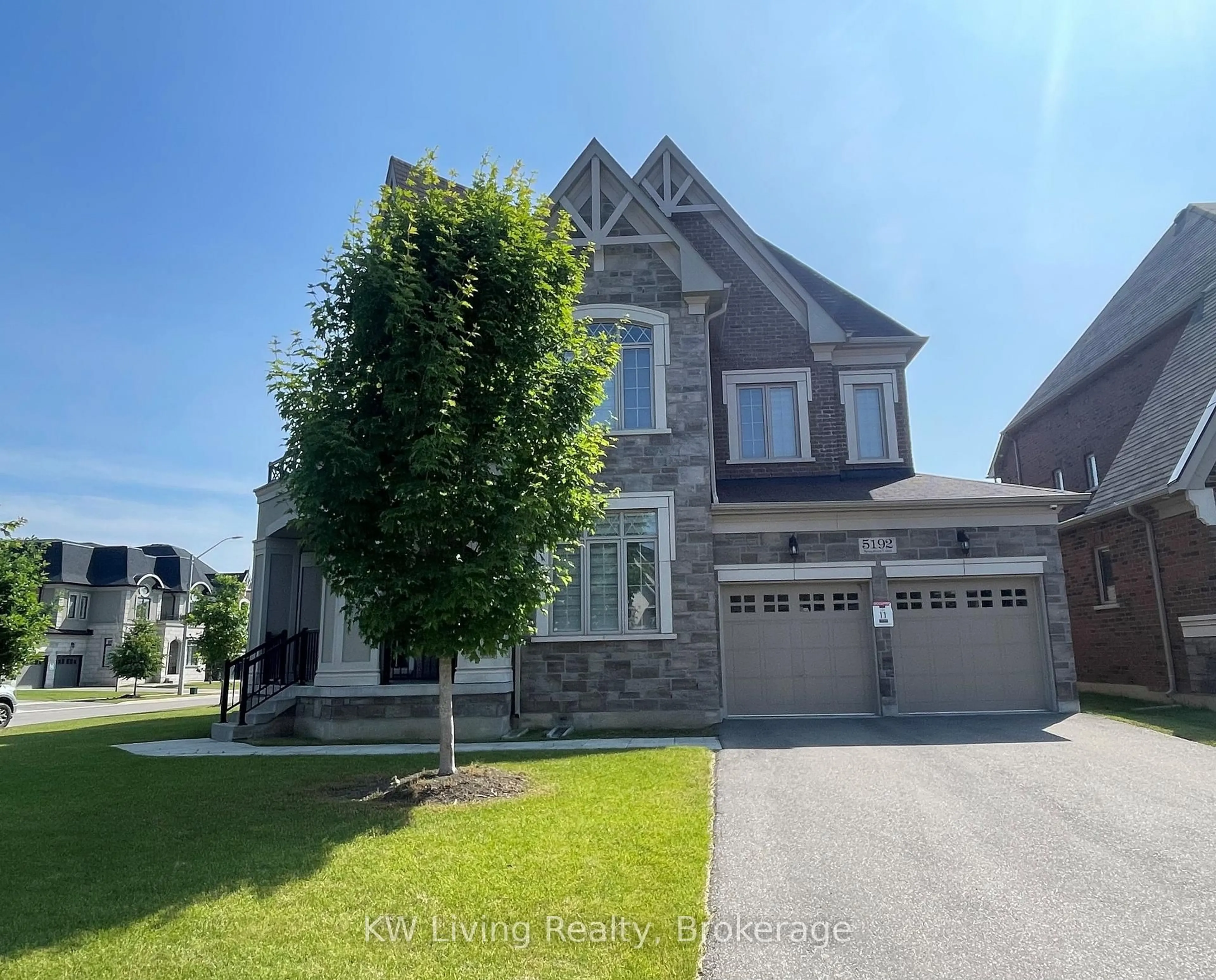 Unknown for 5192 Symphony Crt, Mississauga Ontario L5M 2M9