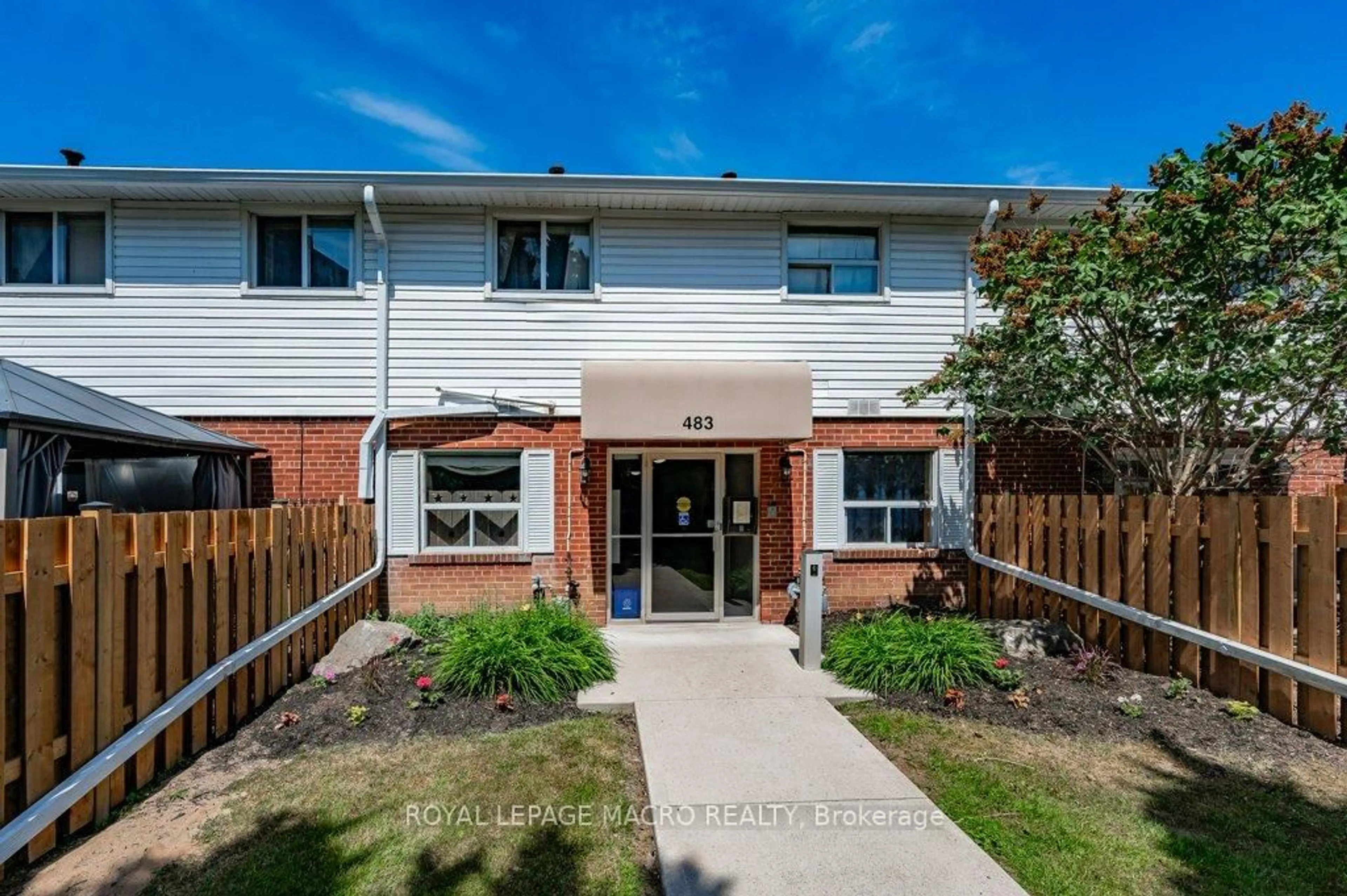 Home with brick exterior material, unknown for 483 Claridge Rd #2, Burlington Ontario L7N 2S1