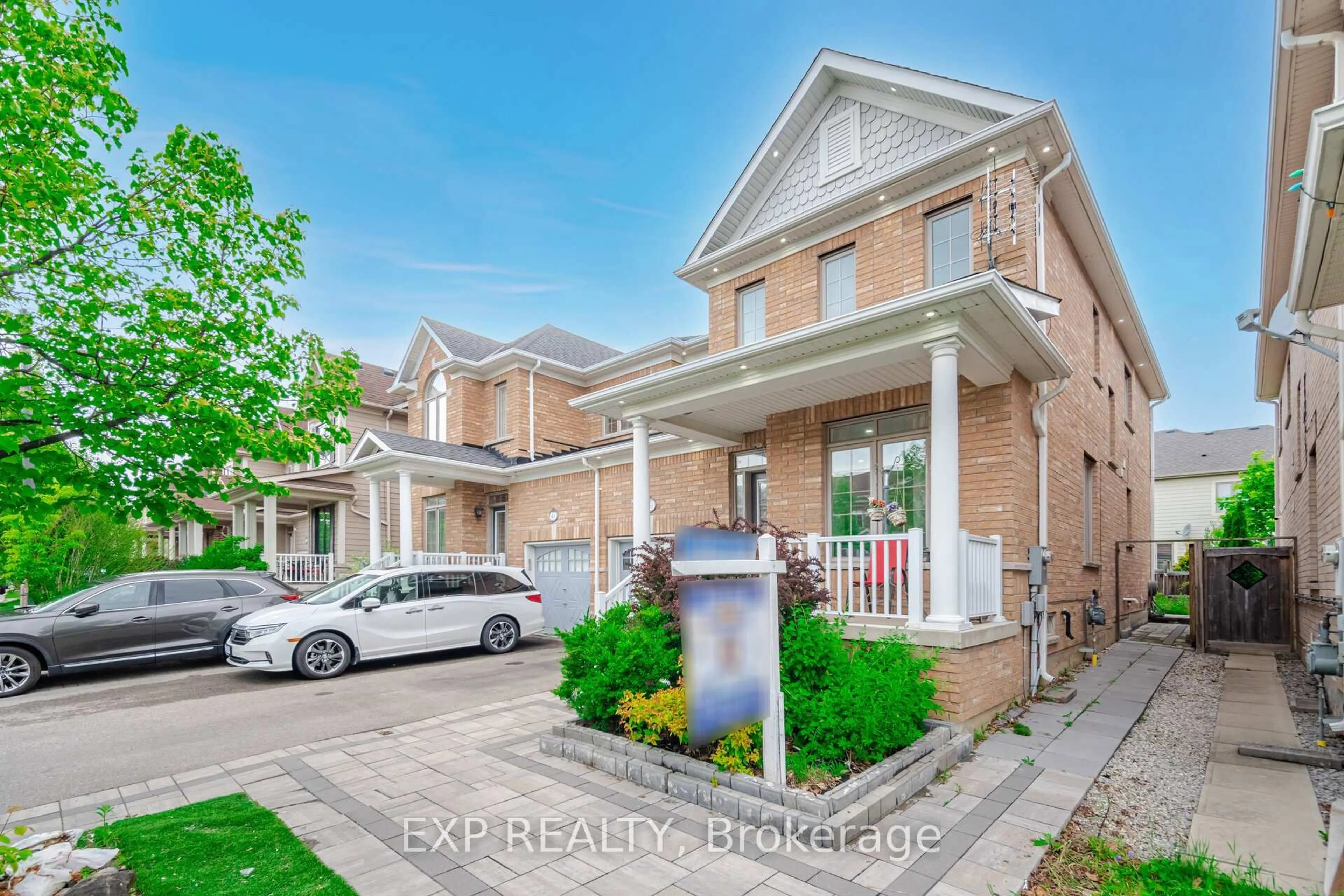 Home with brick exterior material, street for 39 Forbes Terr, Milton Ontario L9T 3X3