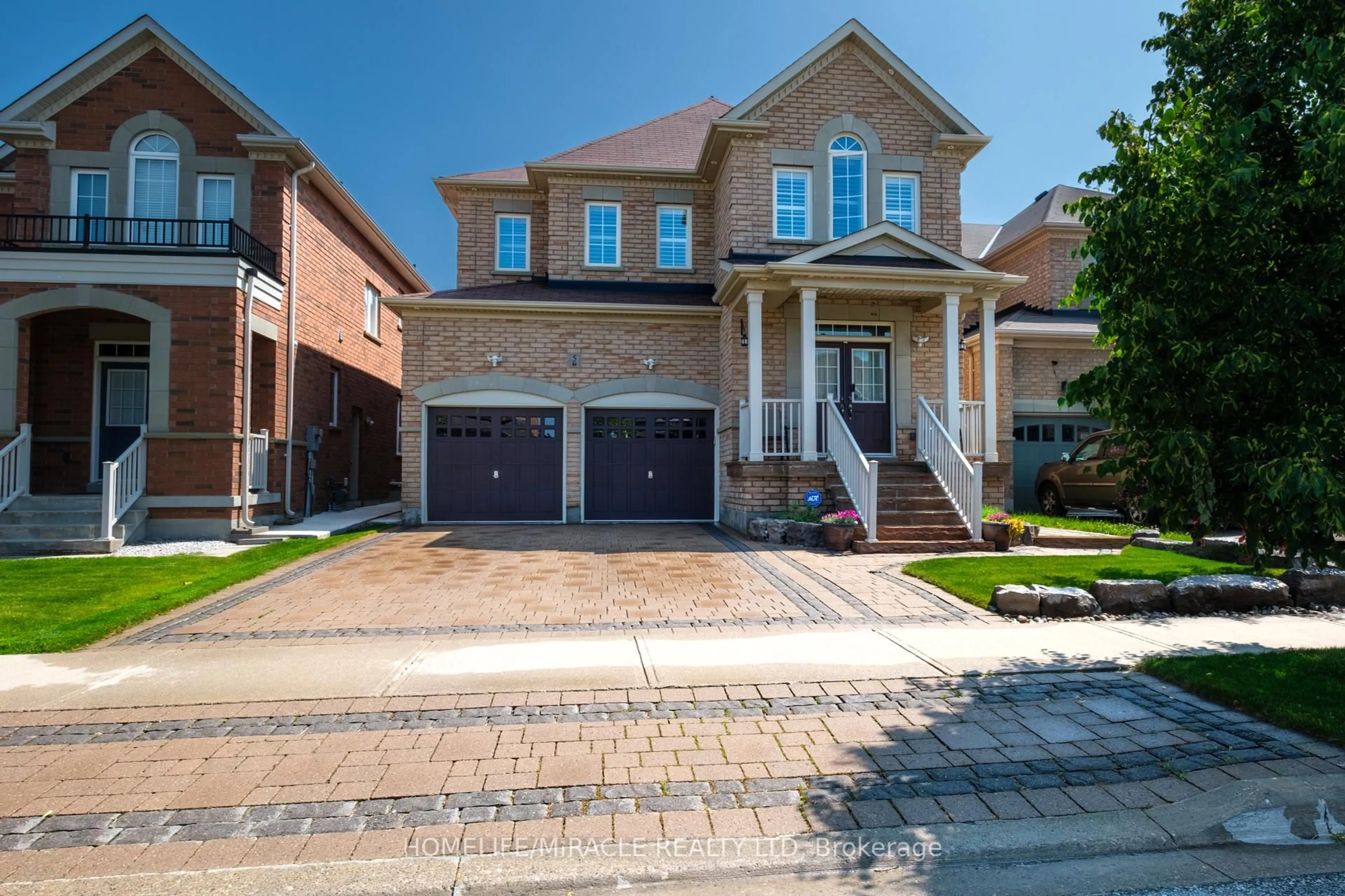 Home with brick exterior material, street for 5 Meltwater Cres, Brampton Ontario L6P 3W1