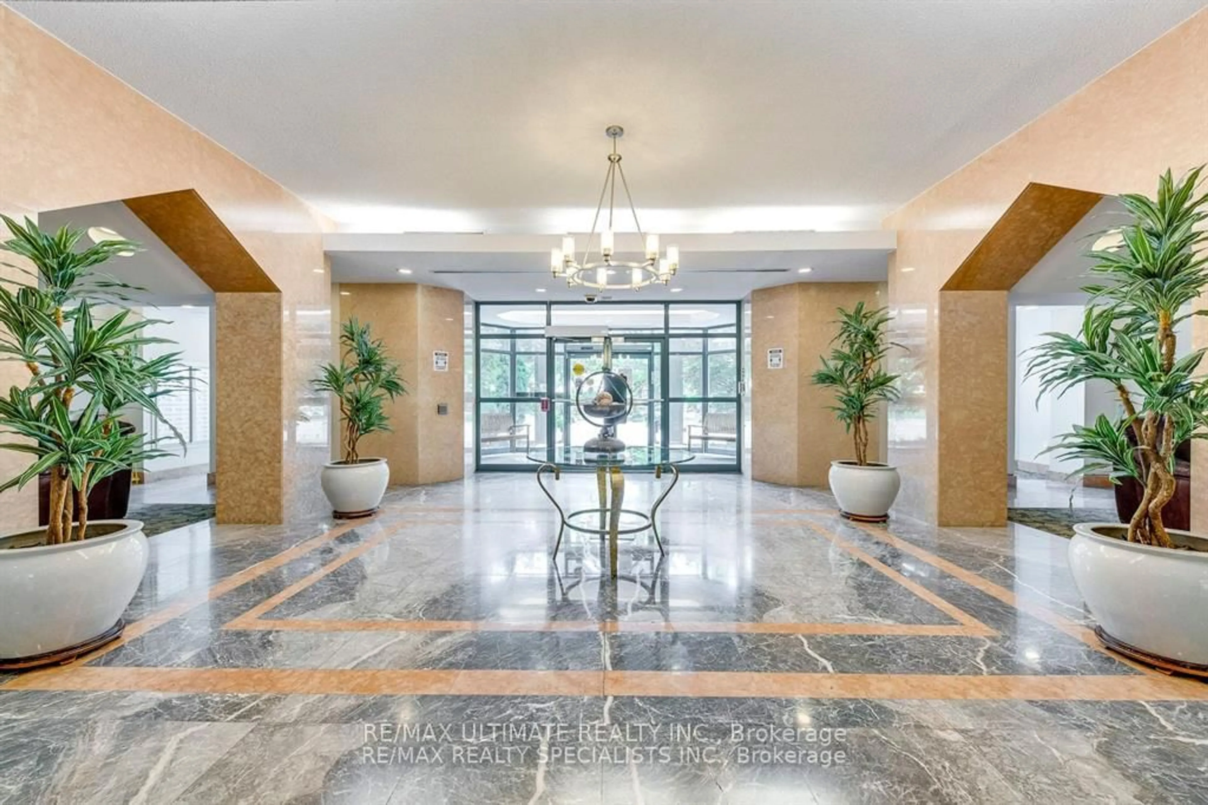 Lobby for 2177 Burnhamthorpe Rd #910, Mississauga Ontario L5L 5P9