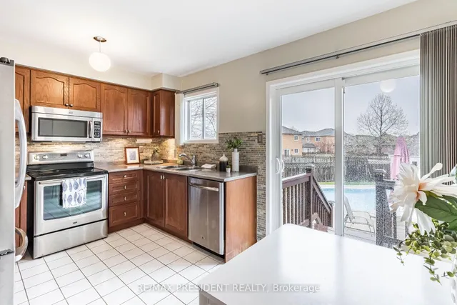 Additional image 12 of 34 Fairbank Crt