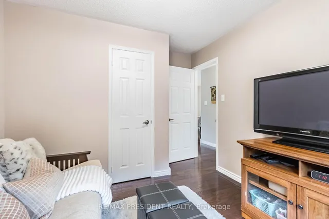 Additional image 19 of 34 Fairbank Crt