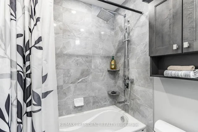 Additional image 22 of 34 Fairbank Crt
