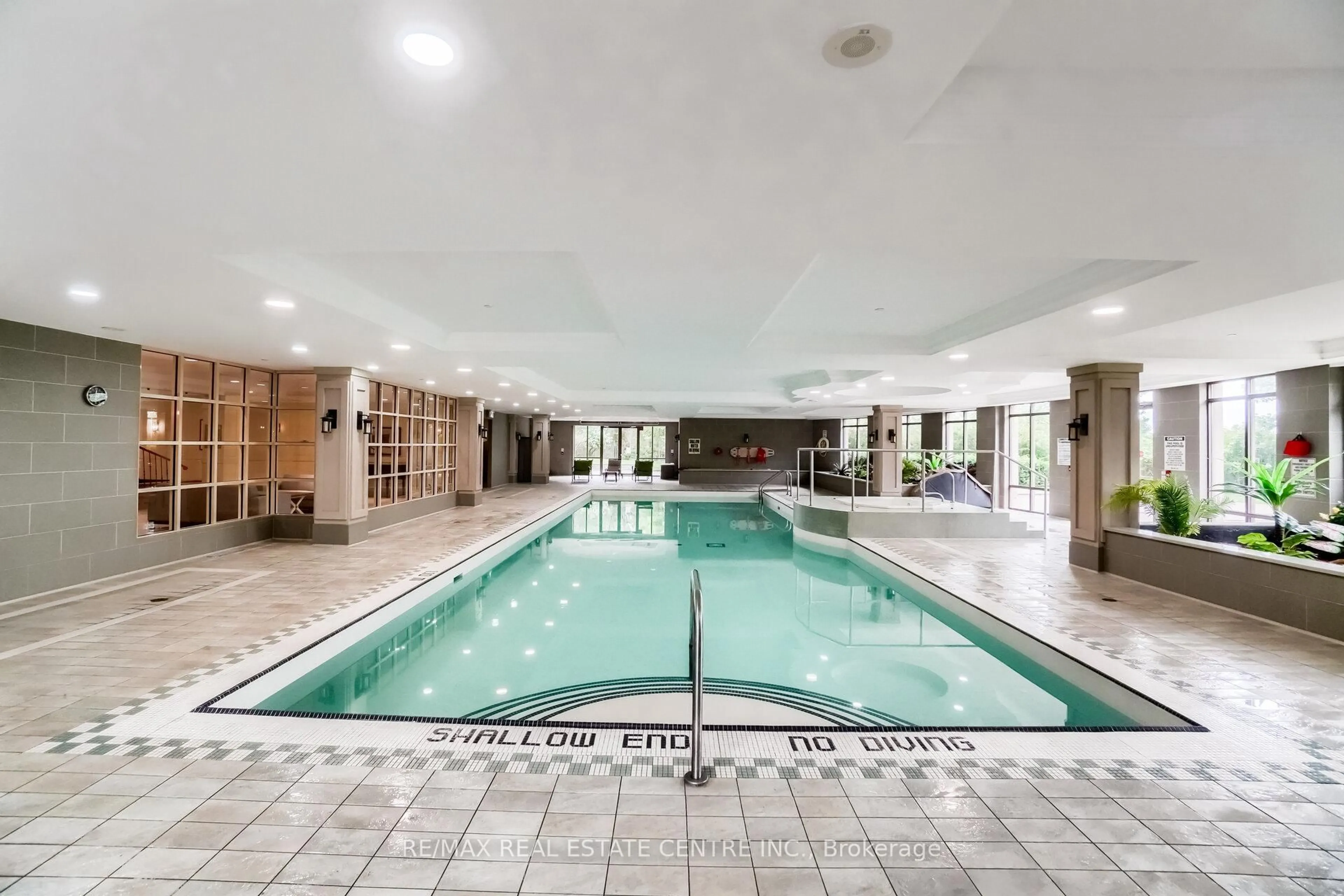 Pool for 710 Humberwood Blvd #712, Toronto Ontario M9W 7J5