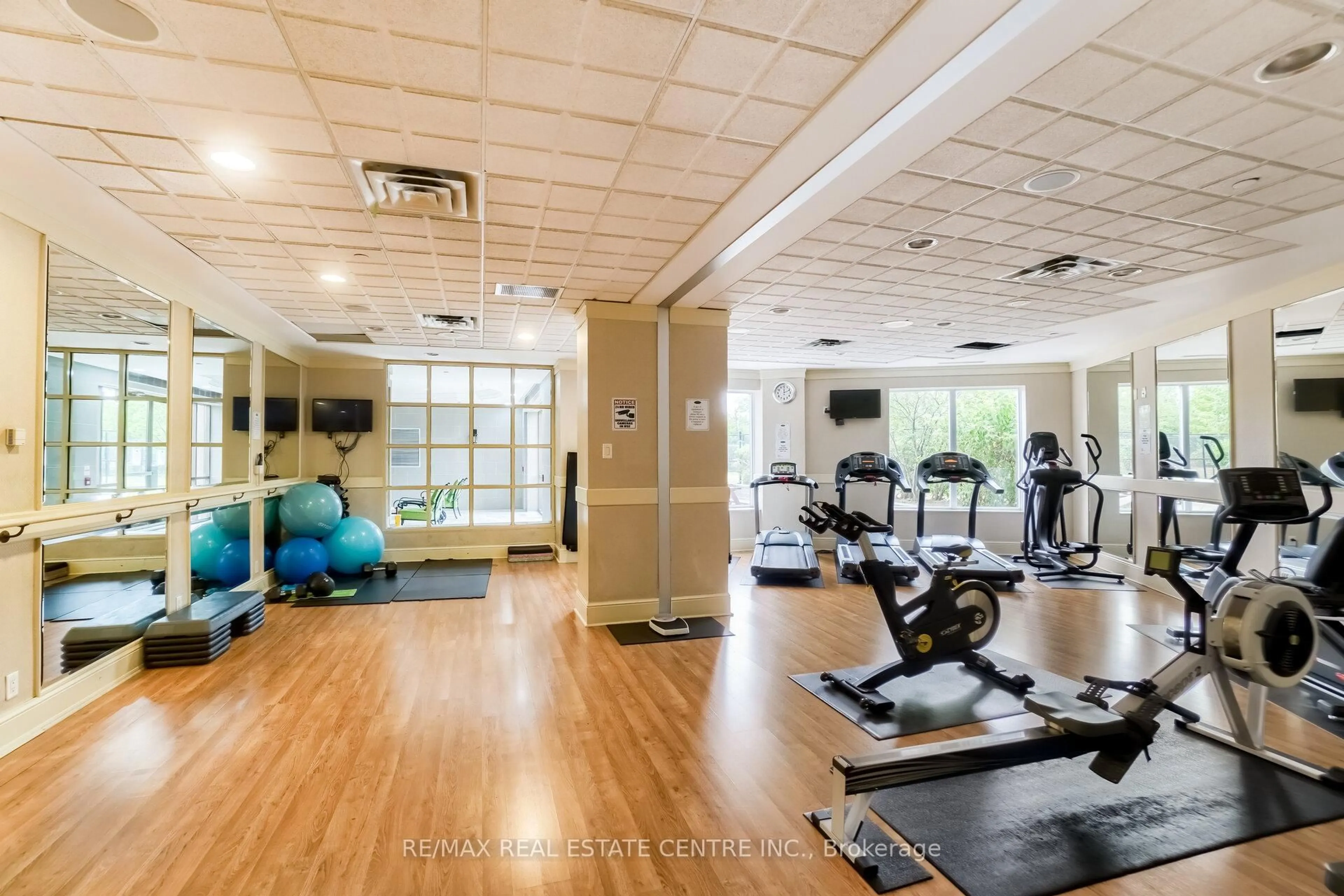 Gym or fitness room for 710 Humberwood Blvd #712, Toronto Ontario M9W 7J5