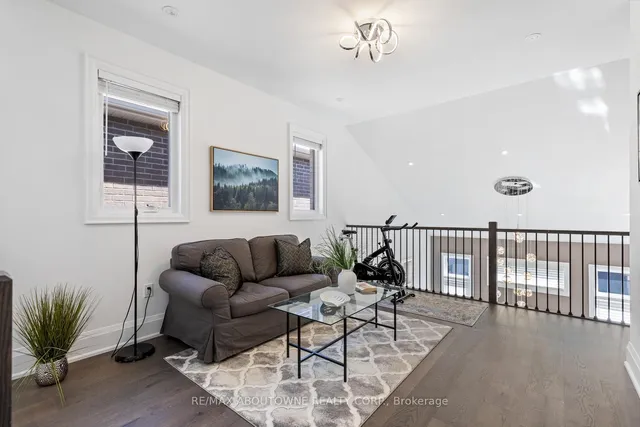 Additional property image - 1467 Everest Cres