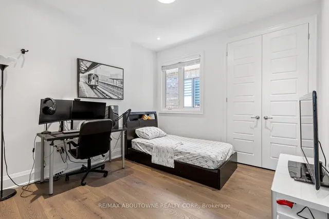 Additional property image - 1467 Everest Cres