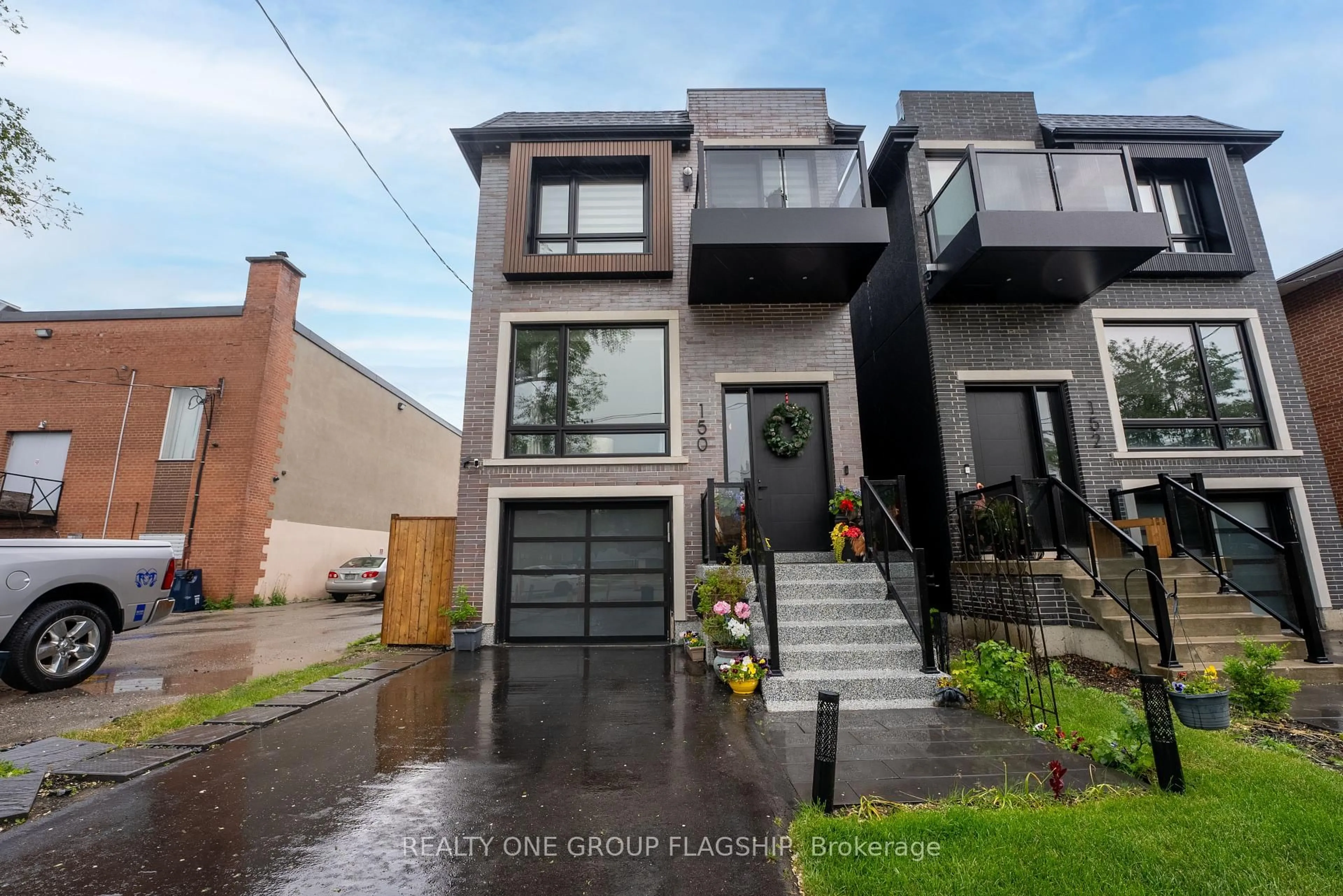Home with brick exterior material, street for 150 Sheldon Ave, Toronto Ontario M8W 4L6