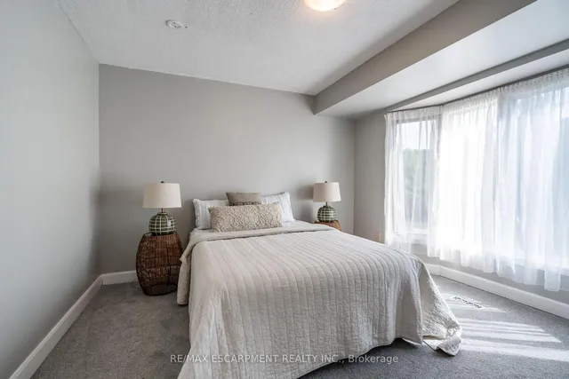 Additional property image - 1689 Kerns Rd