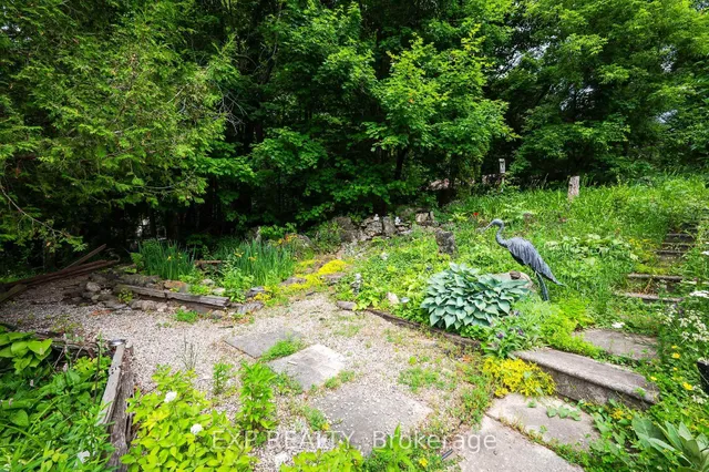 Additional image 21 of 7633 Appleby Line