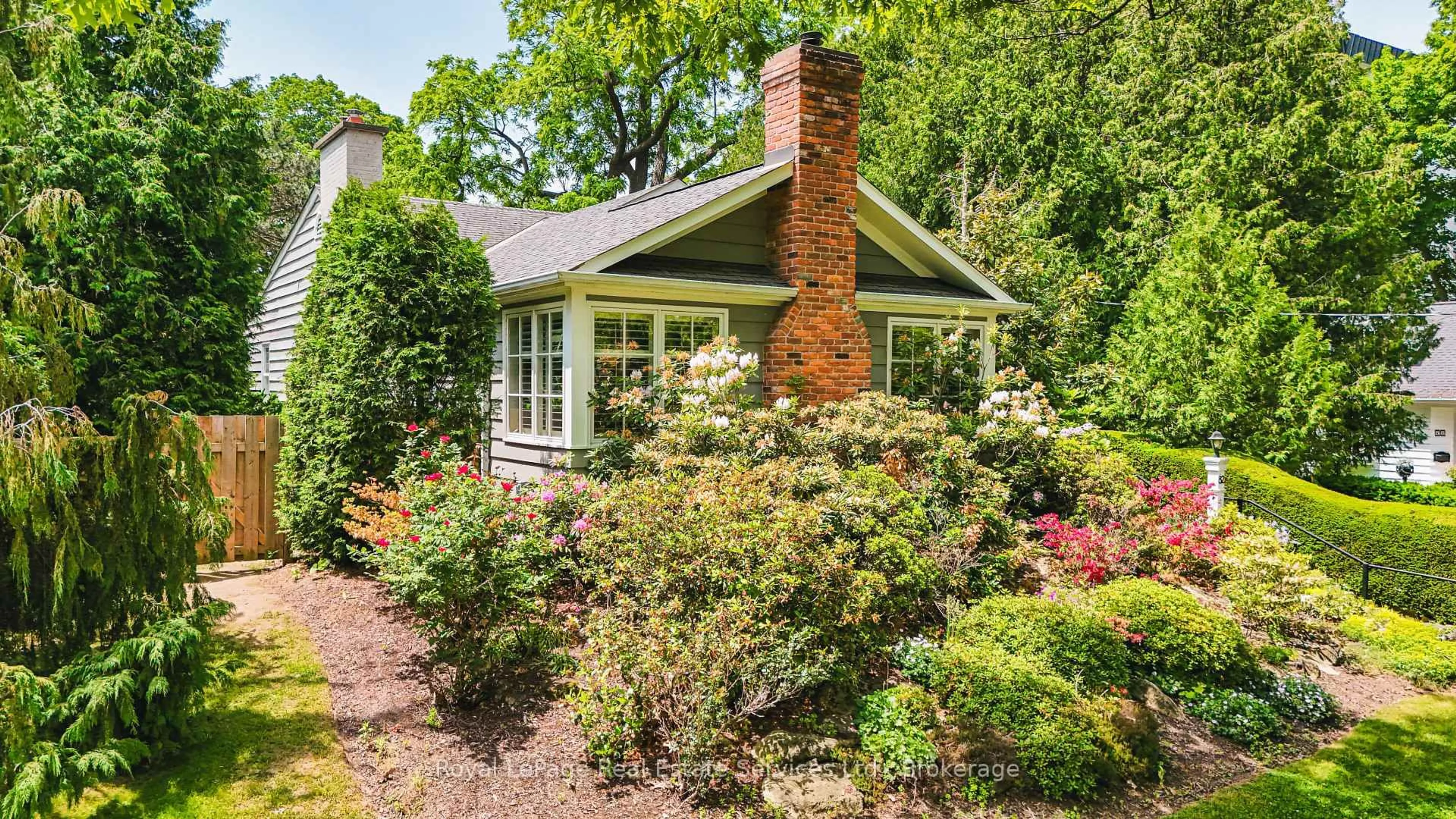 Home with brick exterior material, street for 82 First St, Oakville Ontario L6J 3R3
