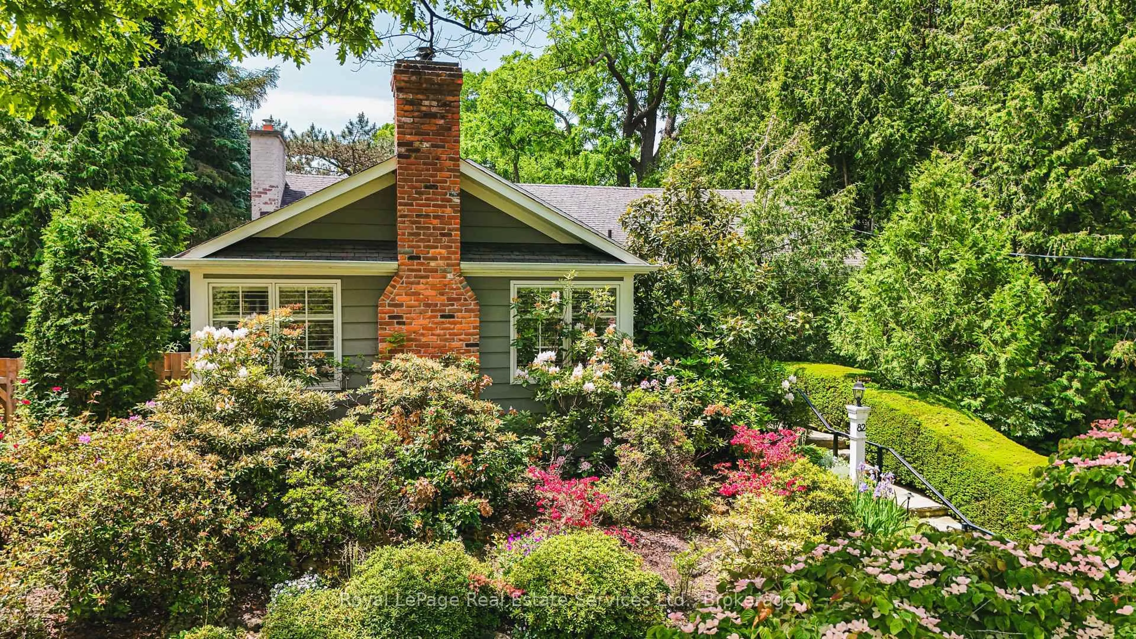Home with brick exterior material, street for 82 First St, Oakville Ontario L6J 3R3