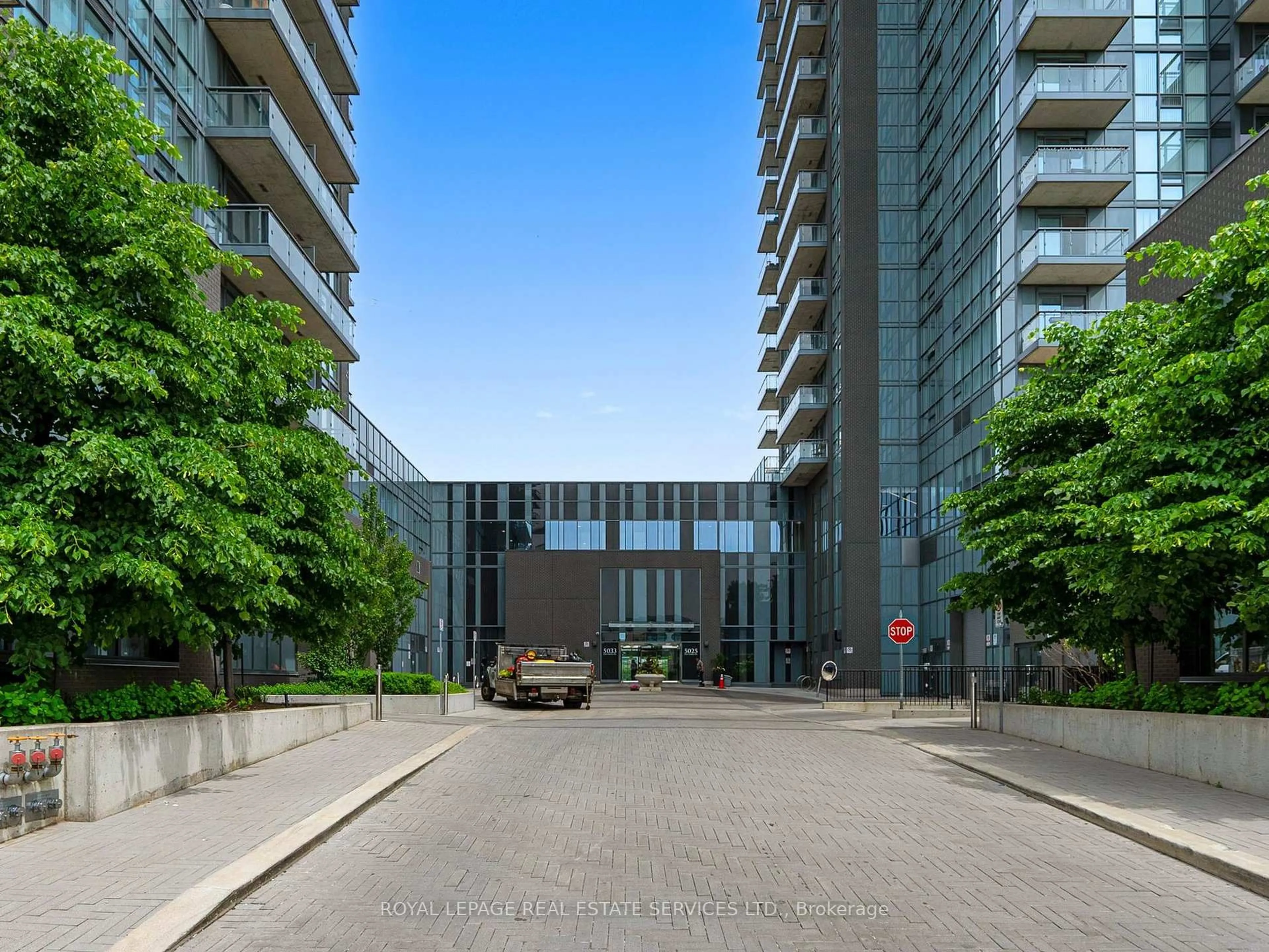 Unknown for 5025 Four Springs Ave #407, Mississauga Ontario L5R 0G5
