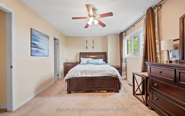 Additional property image - 750 Burnhamthorpe Rd Unit 35