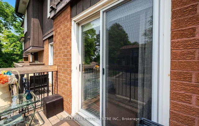 Additional property image - 750 Burnhamthorpe Rd Unit 35