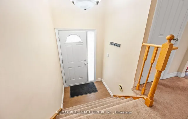 Additional property image - 750 Burnhamthorpe Rd Unit 35