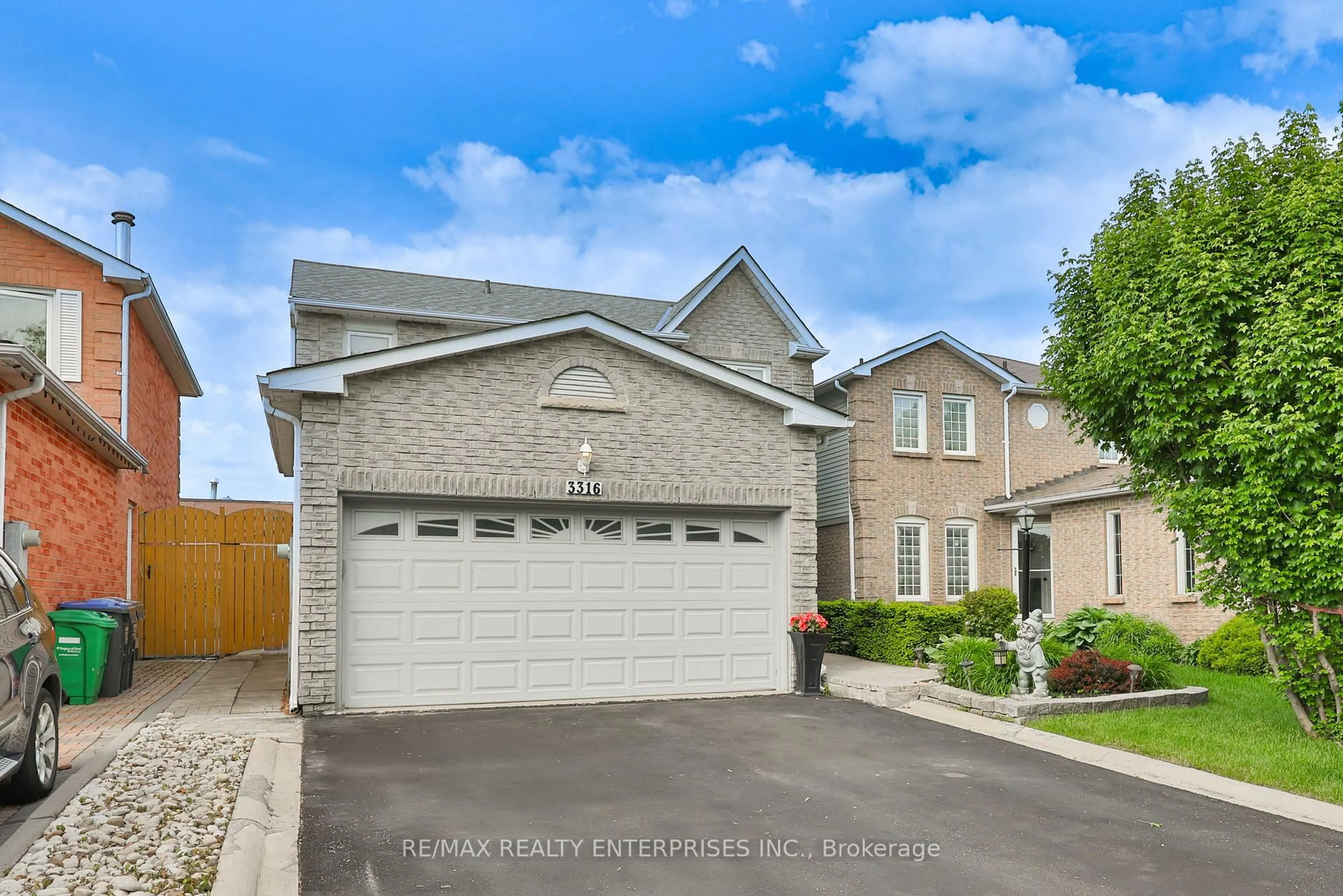 Unknown for 3316 Flower Patch Crt, Mississauga Ontario L5N 6B2