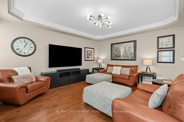 Additional property image - 1560 Rixon Way