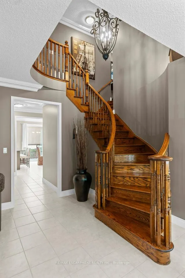 Additional property image - 1560 Rixon Way
