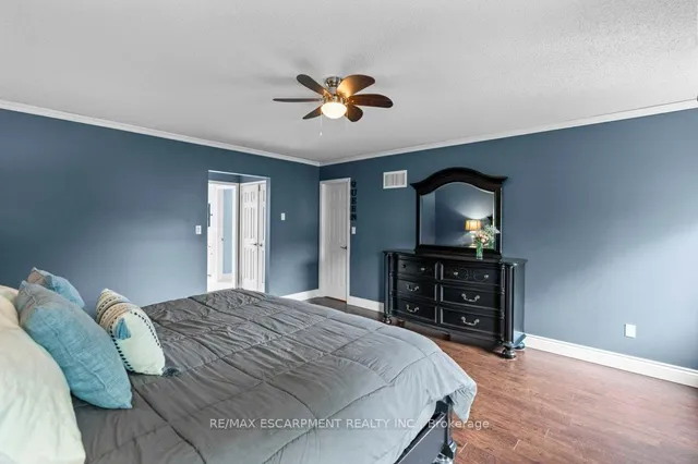 Additional property image - 1560 Rixon Way