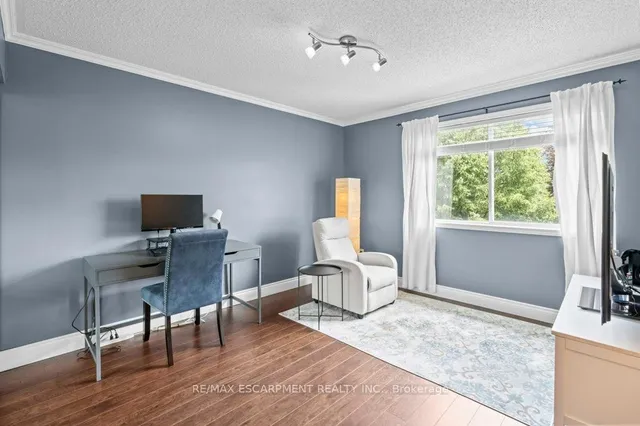 Additional property image - 1560 Rixon Way