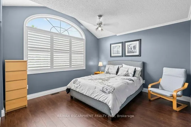 Additional property image - 1560 Rixon Way