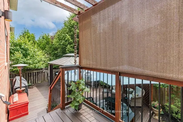 Additional property image - 1560 Rixon Way