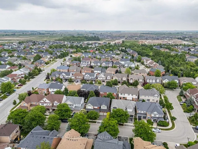 Additional property image - 1560 Rixon Way