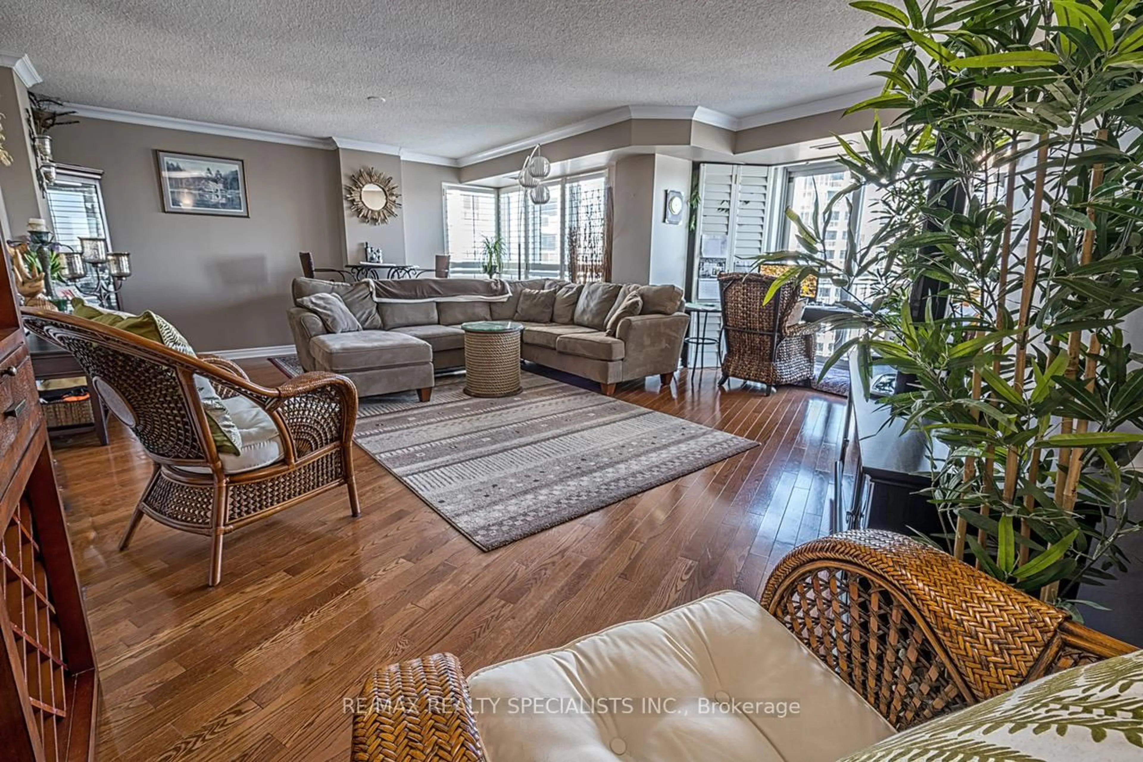 Living room with furniture, unknown for 2111 Lake Shore Blvd #1518, Toronto Ontario M8V 1A1