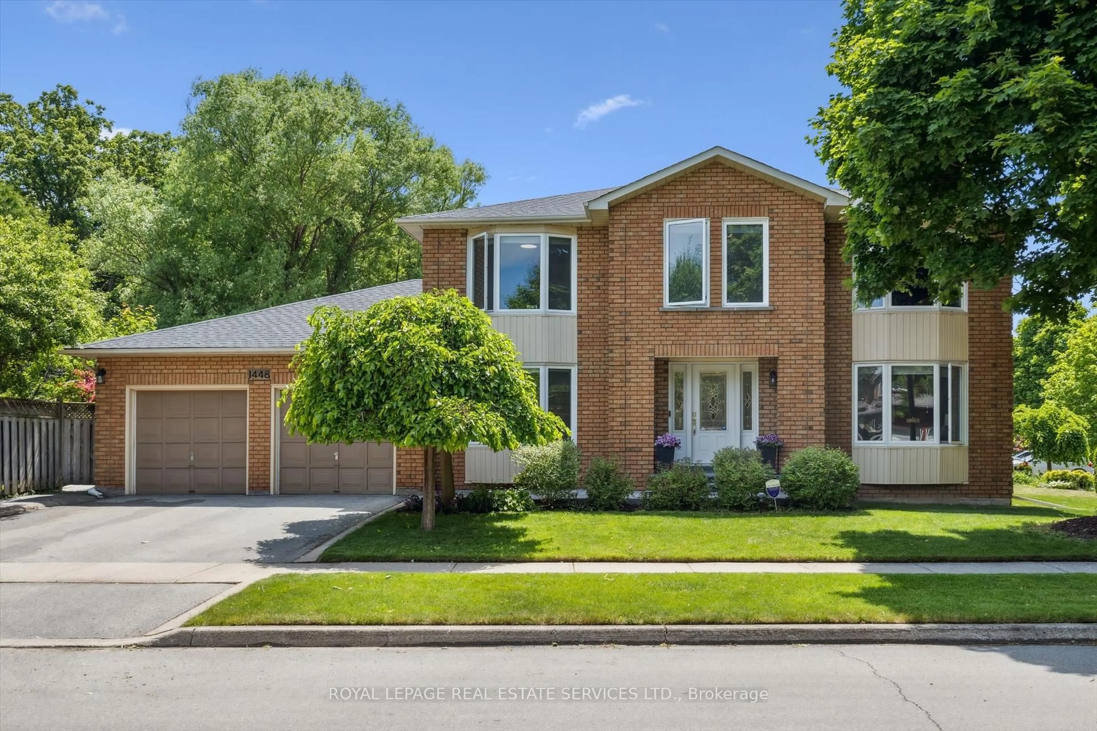 Home with brick exterior material, street for 1448 Stationmaster Lane, Oakville Ontario L6M 3A7