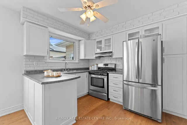 Additional image 31 of 40 Jerome Cres