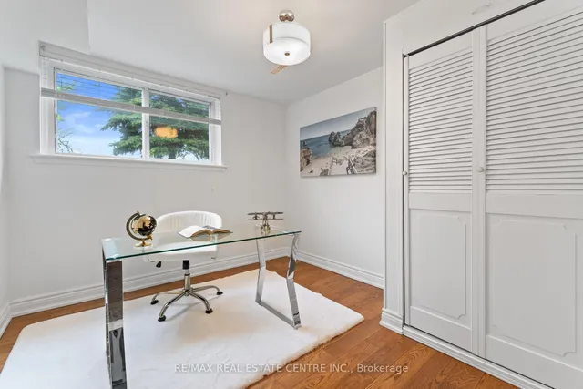 Additional image 19 of 40 Jerome Cres
